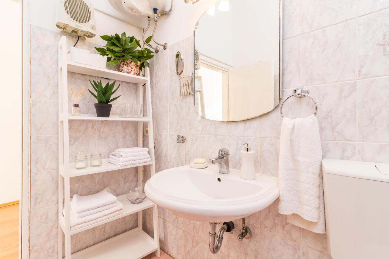Apartman Lussi Пула Екстериор снимка