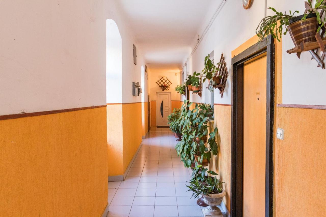 Apartman Lussi Пула Екстериор снимка