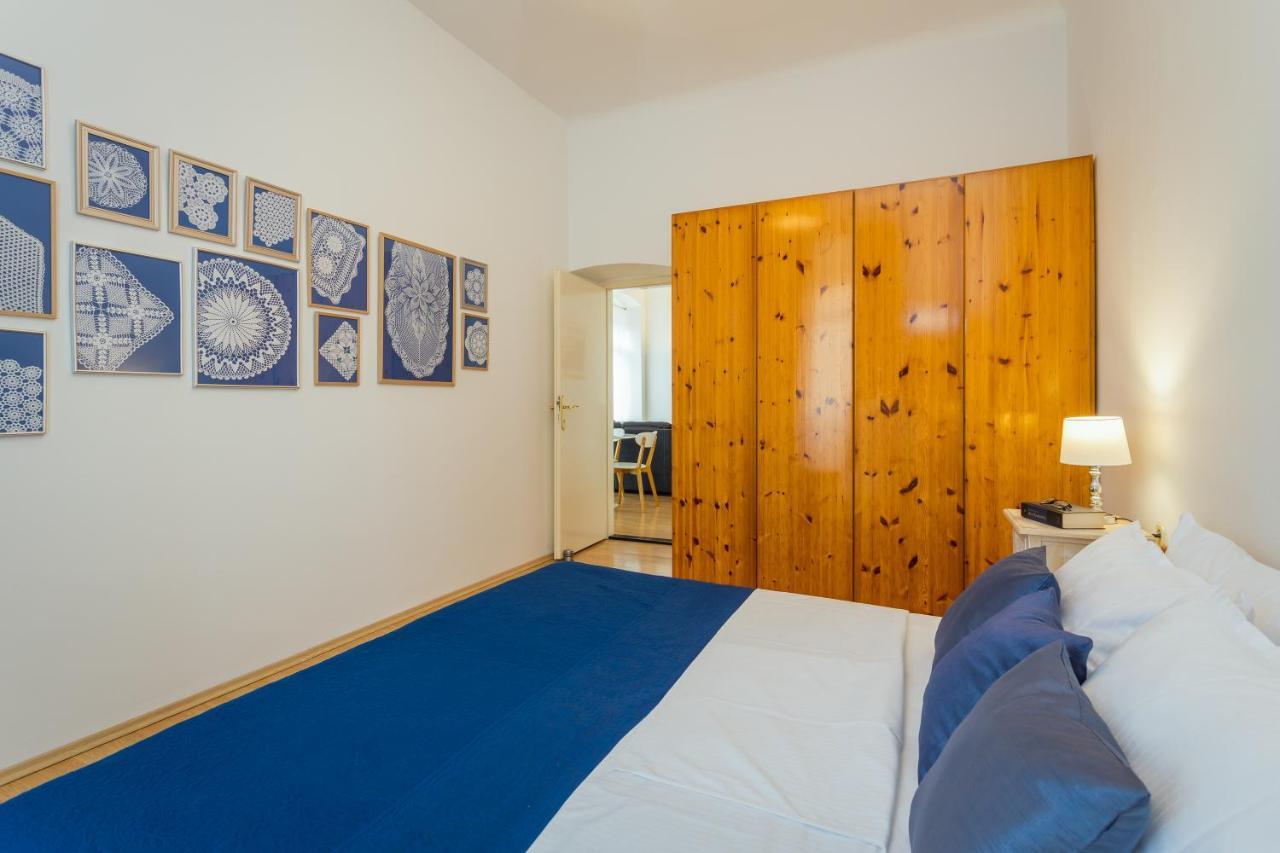 Apartman Lussi Пула Екстериор снимка