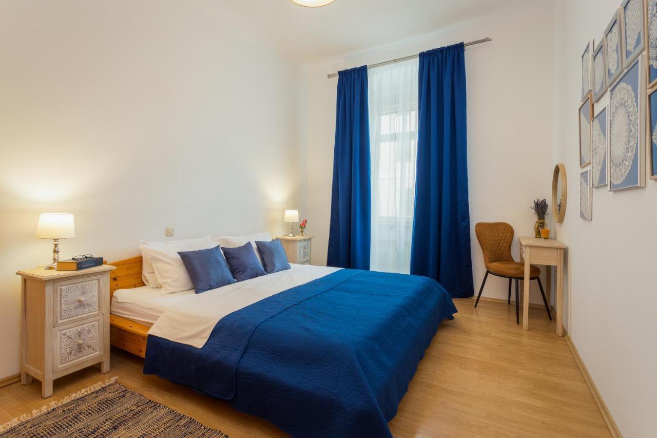 Apartman Lussi Пула Екстериор снимка