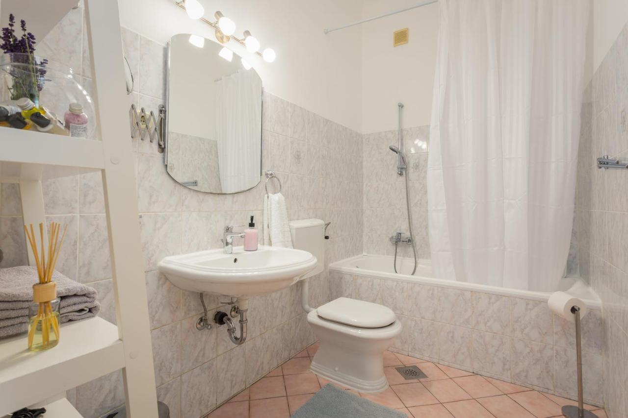 Apartman Lussi Пула Екстериор снимка