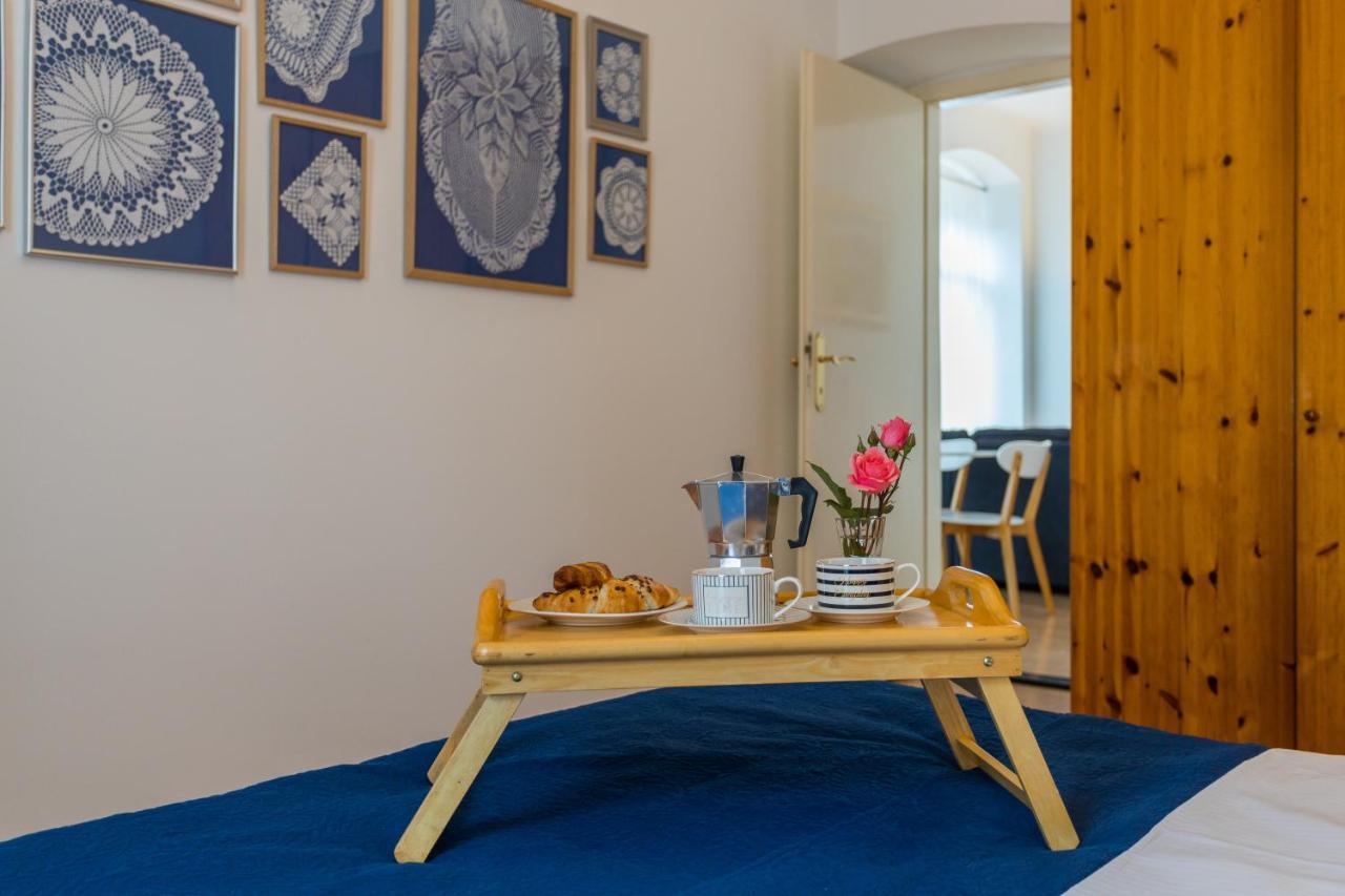 Apartman Lussi Пула Екстериор снимка